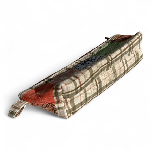 Patchwork Quilted Zipper Pencil Pouch - Picture 3 of 6